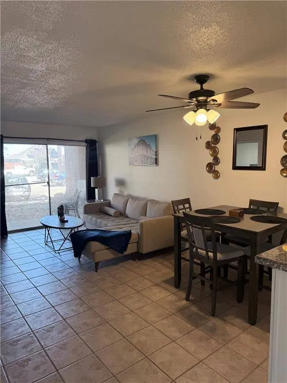 2425 OXFORD PL #132, Gretna, LA 70056