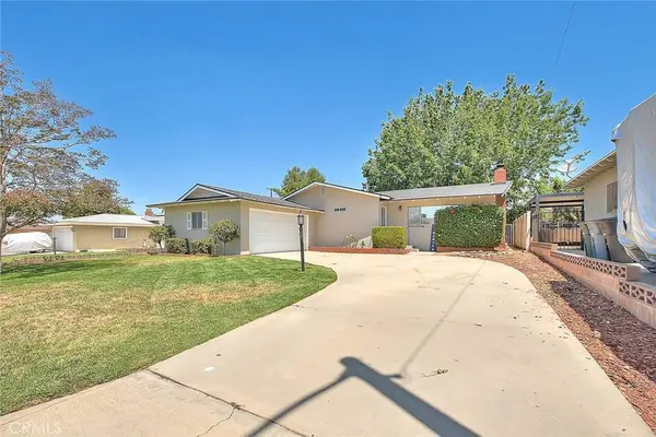 1242 2nd PL, Calimesa, CA 92320