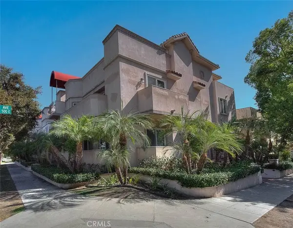572 E San Jose AVE #104, Burbank, CA 91501