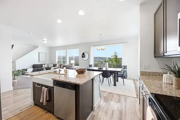 6508 W BRIDGE MAPLE LN, West Jordan, UT 84081