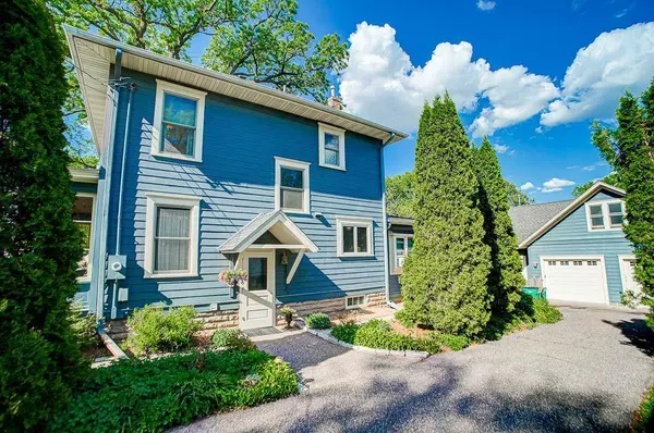 1337 2nd ST S, Stillwater, MN 55082