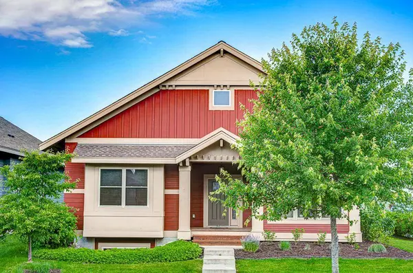 4082 Monarch LN N, Lake Elmo, MN 55042