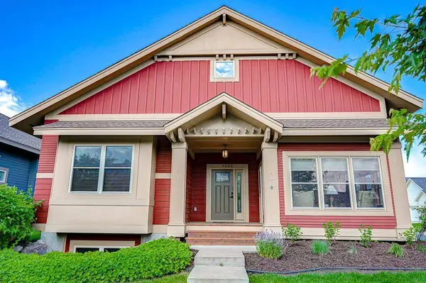 4082 Monarch LN N, Lake Elmo, MN 55042