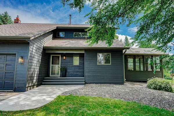 5055 Jerome AVE N, Lake Elmo, MN 55042