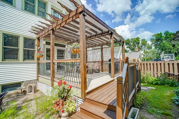 429 Pine ST W, Stillwater, MN 55082