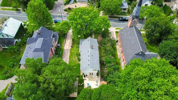 201 6th ST S, Stillwater, MN 55082