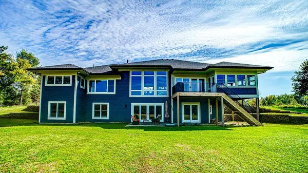 8320 Dellwood Road CT N, Grant, MN 55115