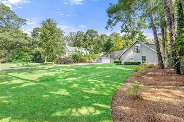 235 Hillside DR NW, Atlanta, GA 30342