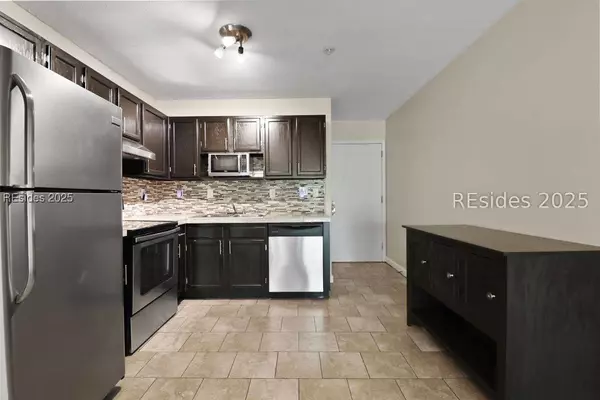 239 Beach City RD #3338, Hilton Head Island, SC 29926