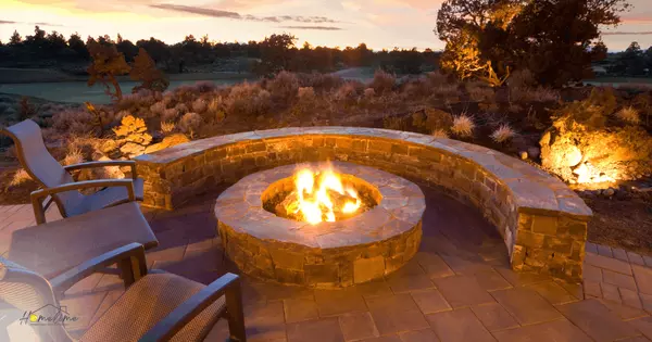 Backyard Camping With a Fire Pit