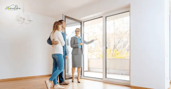 What Buyers Notice in the First Five Minutes of a Showing