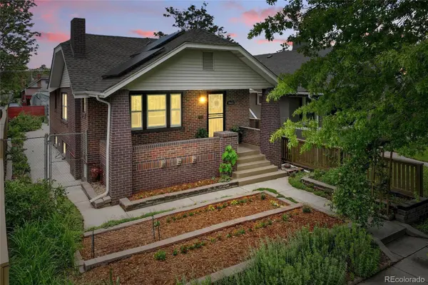 3611 N Vine ST, Denver, CO 80205