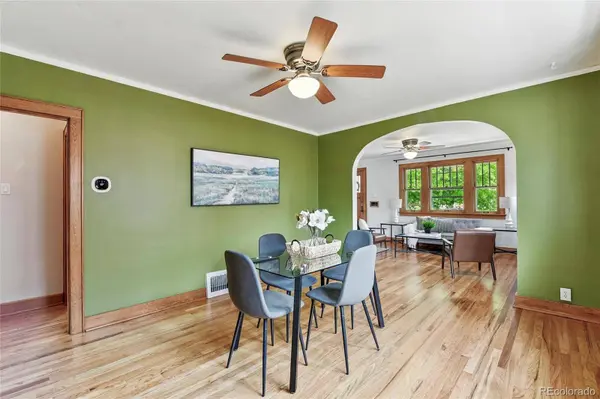 3611 N Vine ST, Denver, CO 80205