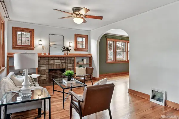 3611 N Vine ST, Denver, CO 80205