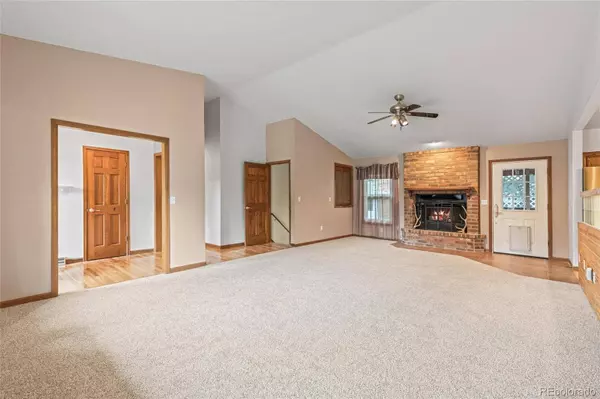 14238 W 58th PL, Arvada, CO 80004