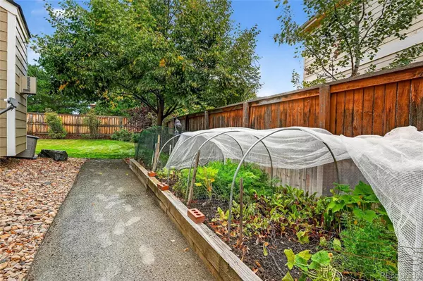 9878 Tourmaline CT, Parker, CO 80134