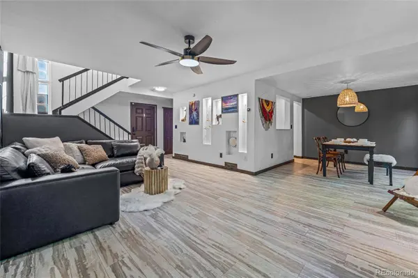 7900 W Layton AVE #810, Littleton, CO 80123