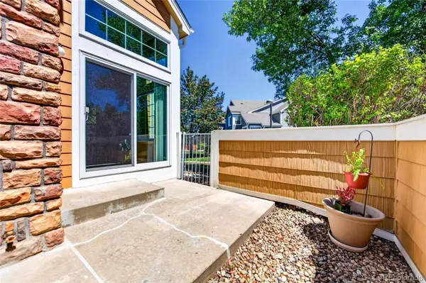 805 Summer Hawk DR #10, Longmont, CO 80504