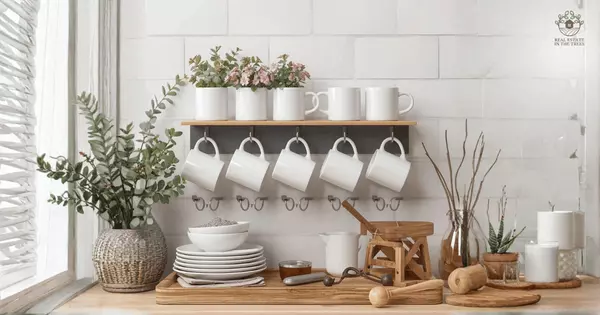 Building a Display Rack for Mugs,Holly Moffitt