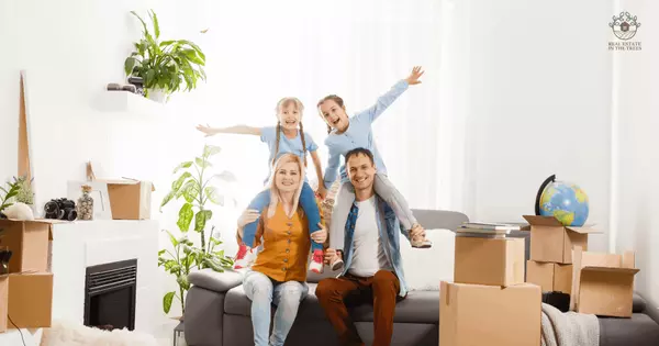 How to Handle Your Move in Three Manageable Steps Without the Stress,Holly Moffitt