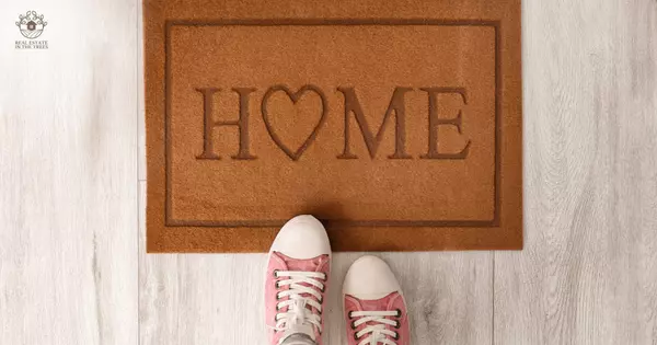 A Personalized Mat for Your Front Door