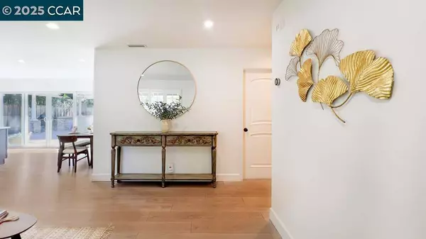 1579 Shirley Dr, Pleasant Hill, CA 94523