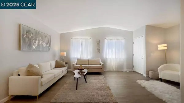 288 Safari Way #210, Pacheco, CA 94553