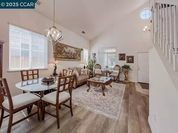 10552 Clarks Fork Cir, Stockton, CA 95219