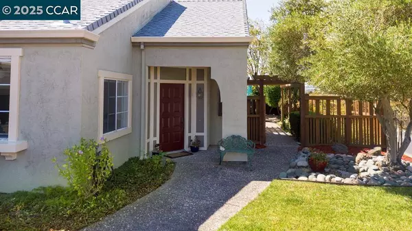 544 Fuchsia Dr, Benicia, CA 94510