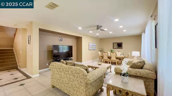 10141 Brian Kelly Way, Elk Grove, CA 95757