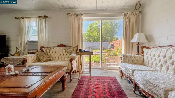 2947 Concord Blvd, Concord, CA 94519