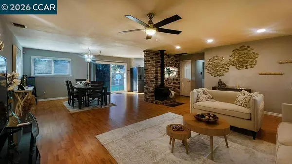 5510 Alaska Dr, Concord, CA 94521