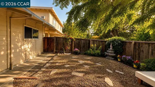 1594 Morgan Ln., Walnut Creek, CA 94597