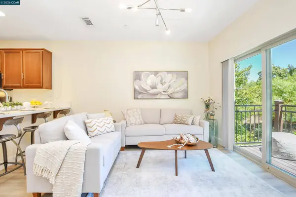 1260 Detroit Ave #4, Concord, CA 94520