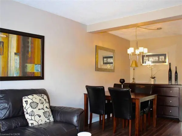 79 Aylmer CRES, Stoney Creek, ON L8J 1J9