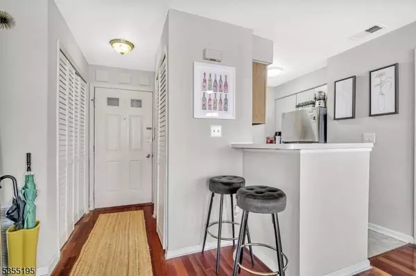 14 Lear Ct #14, East Brunswick Twp., NJ 08816