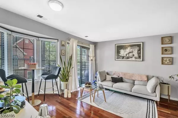 14 Lear Ct #14, East Brunswick Twp., NJ 08816