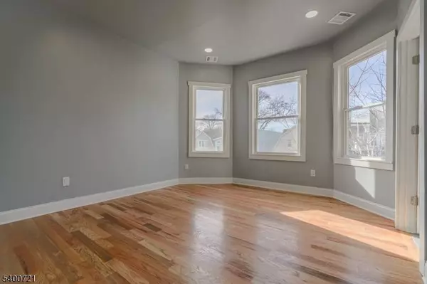 882 S 14Th St, Unit 3 #3, Newark City, NJ 07108