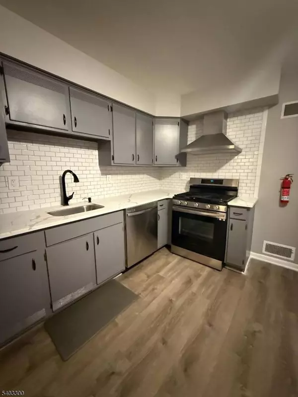 17 Union Ave #2, Maplewood Twp., NJ 07040