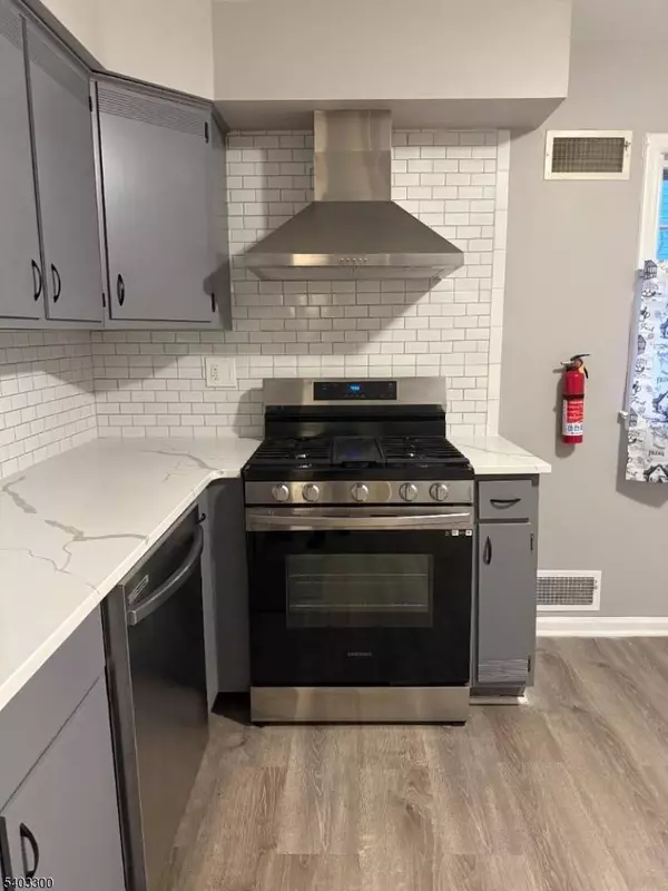 17 Union Ave #2, Maplewood Twp., NJ 07040