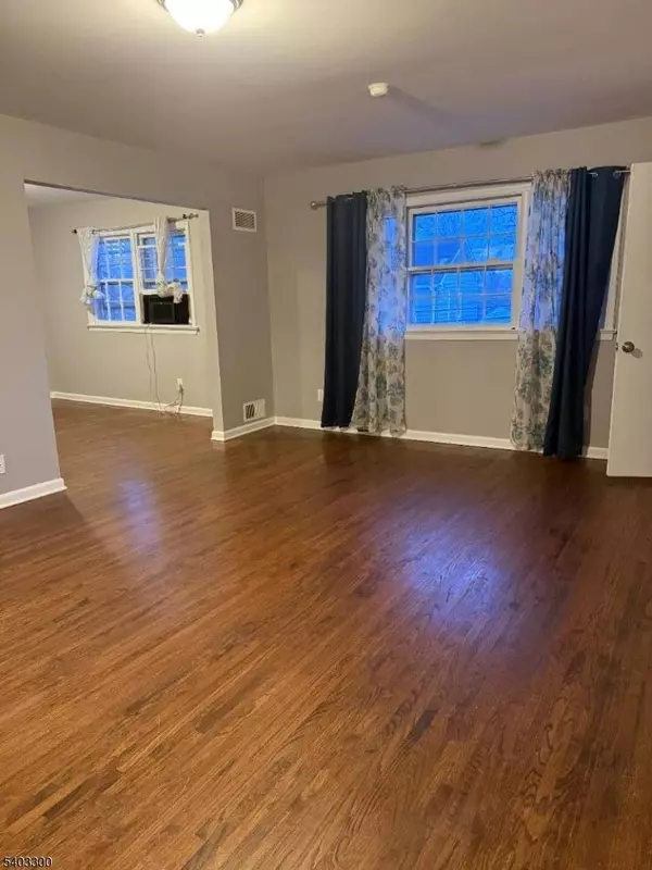 17 Union Ave #2, Maplewood Twp., NJ 07040