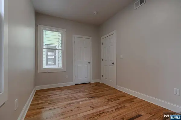 882 14th ST #2, Newark, NJ 07108