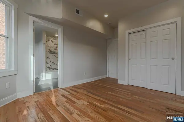 882 14th ST #2, Newark, NJ 07108
