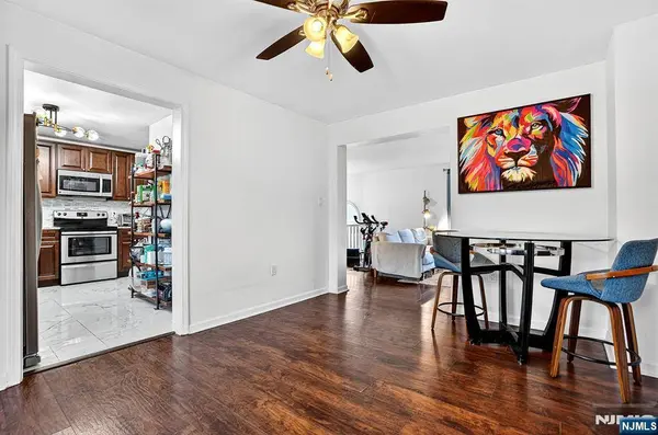 121 Arlington ST, Newark, NJ 07102