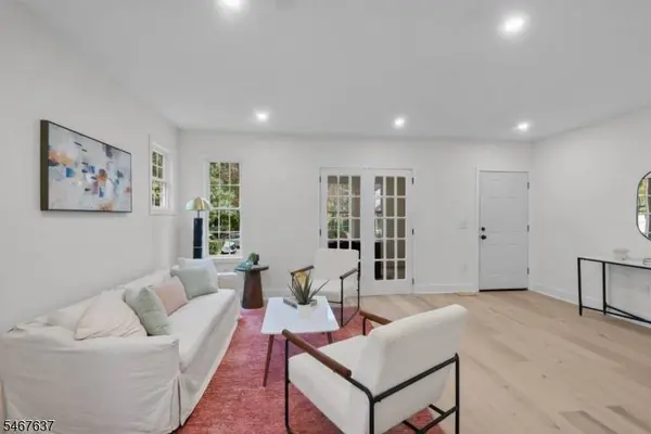 30 Irving St., Unit 1 #1, Montclair Twp., NJ 07042