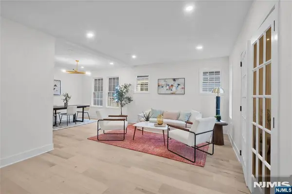 30 Irving ST #1, Montclair, NJ 07042