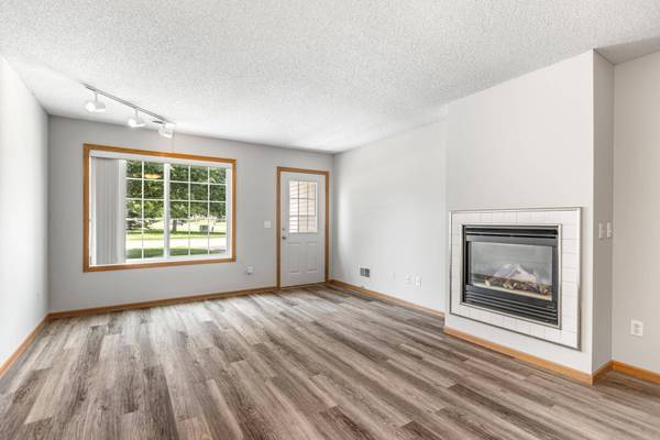 15710 Flackwood TRL, Apple Valley, MN 55124