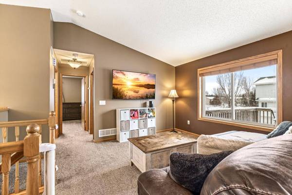 309 Flintwood ST SW, Isanti, MN 55040