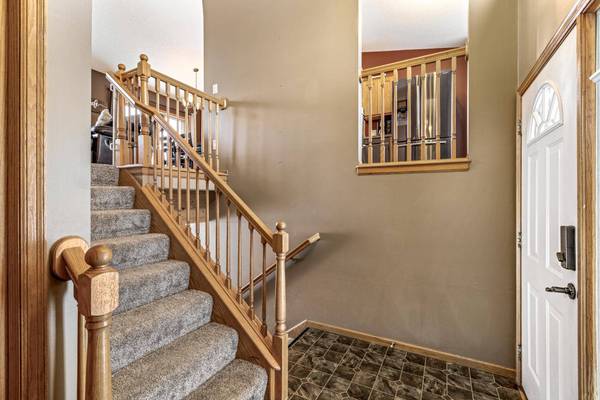 309 Flintwood ST SW, Isanti, MN 55040