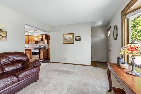3140 68th ST E, Inver Grove Heights, MN 55076